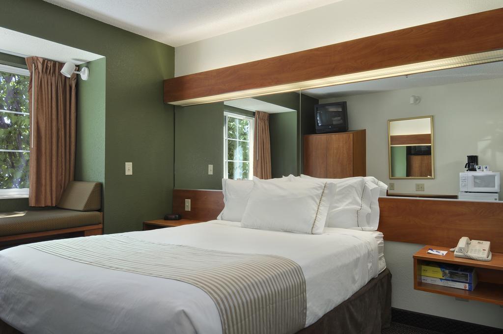 Microtel Inn And Suites - Inver Grove Heights Habitación foto